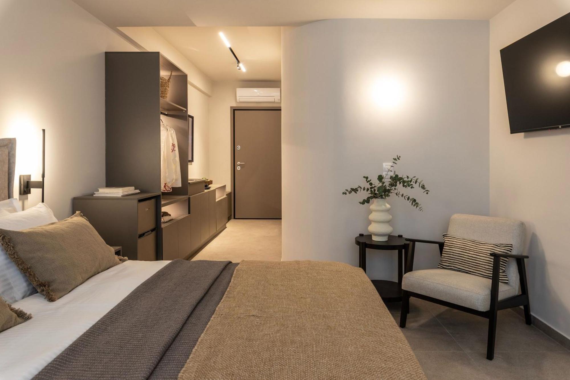 Celestial Athens Suites At Praxitelous Экстерьер фото
