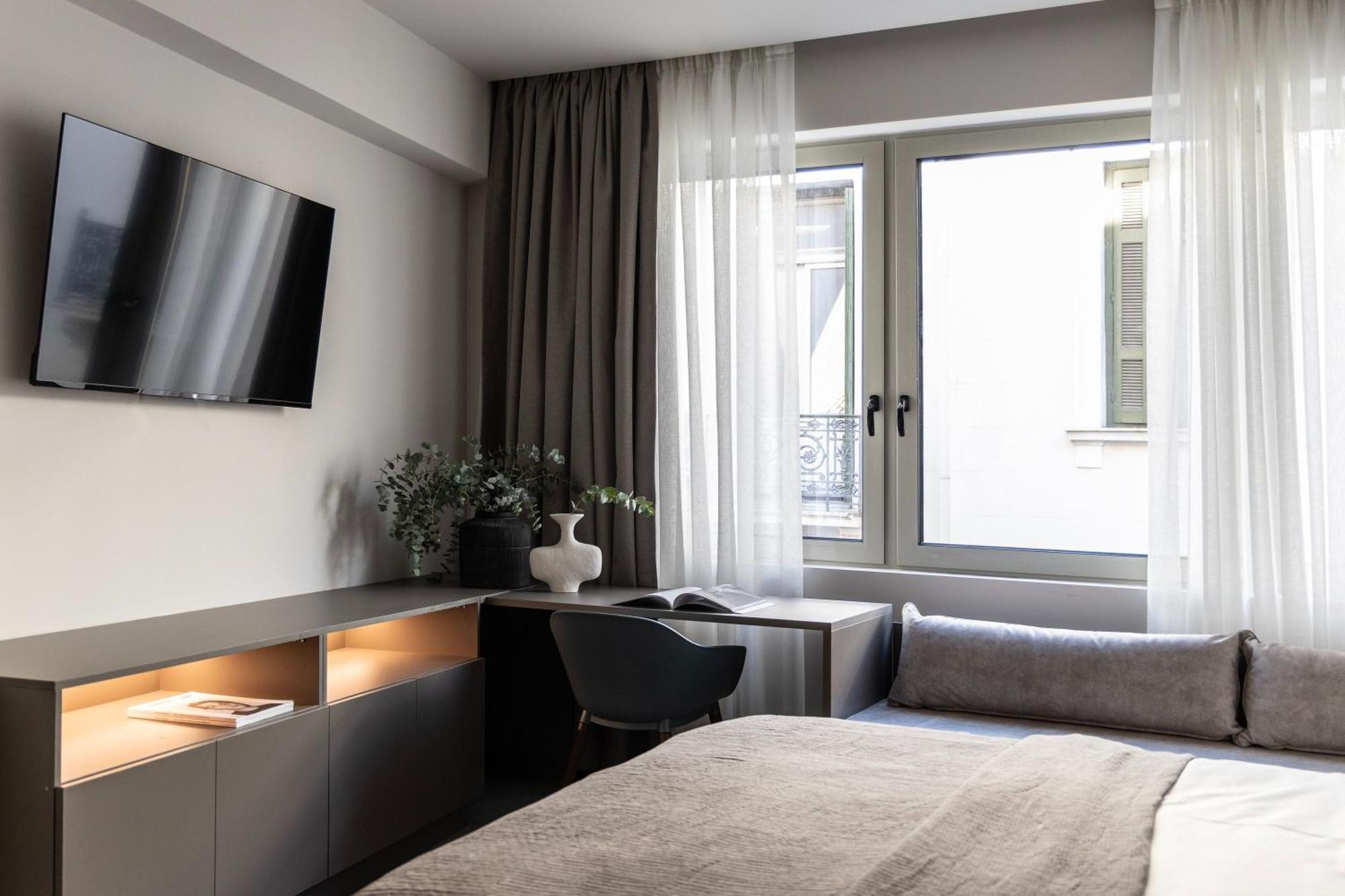 Celestial Athens Suites At Praxitelous Экстерьер фото