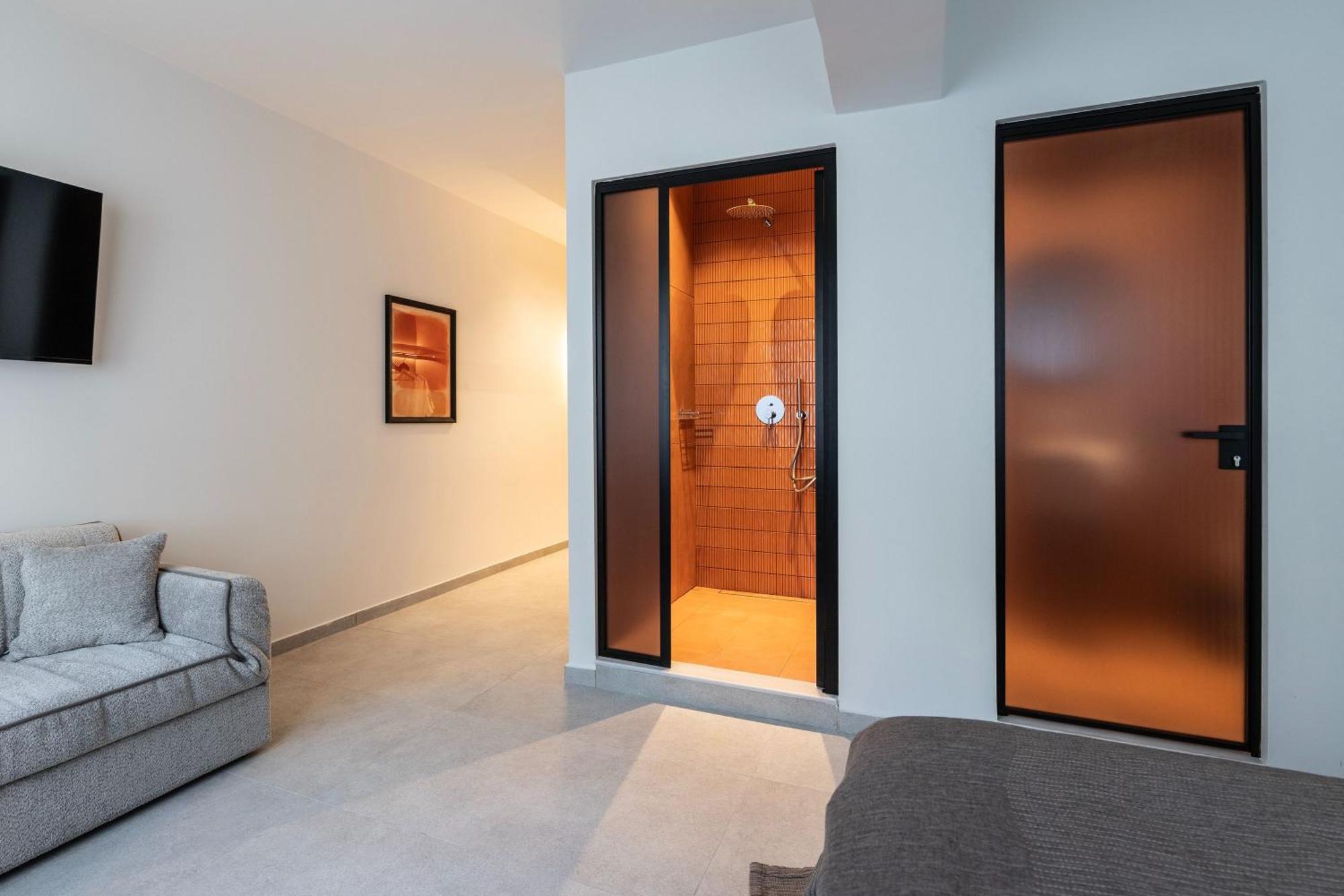 Celestial Athens Suites At Praxitelous Экстерьер фото