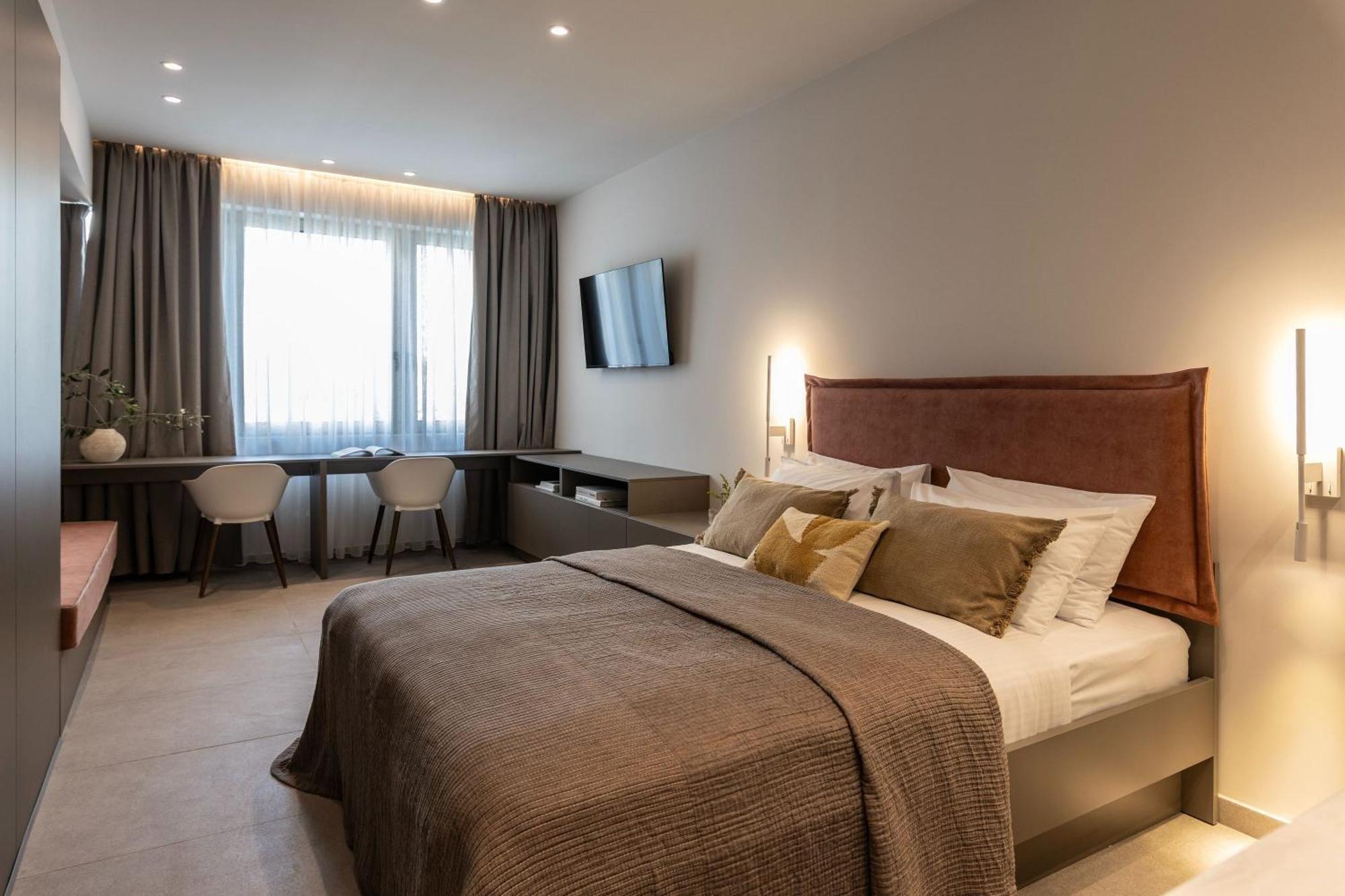 Celestial Athens Suites At Praxitelous Экстерьер фото
