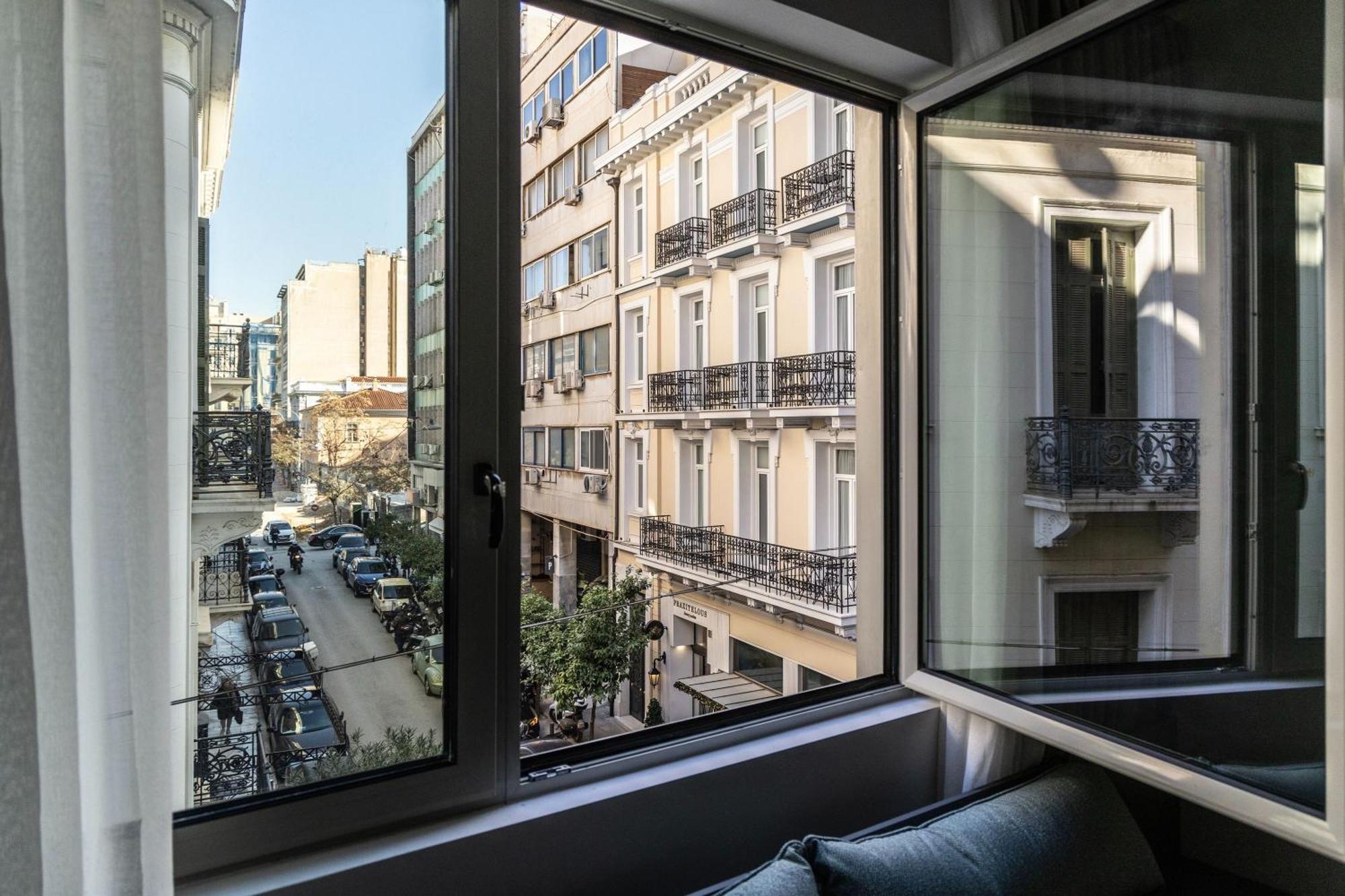 Celestial Athens Suites At Praxitelous Экстерьер фото